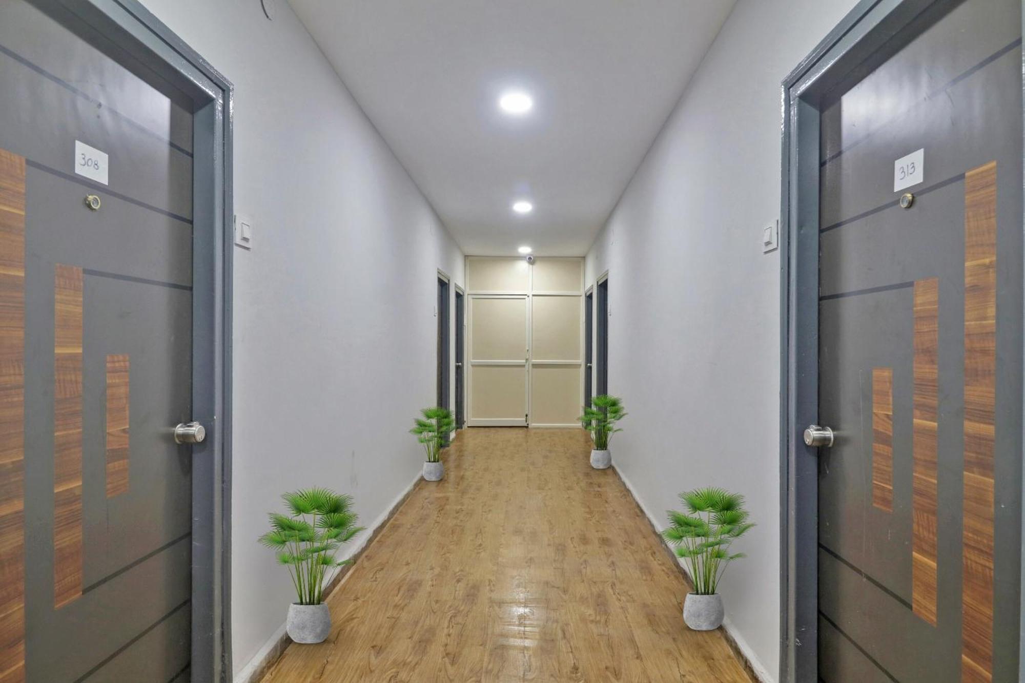 Hotel Townhouse S Continental Hyderabad Esterno foto